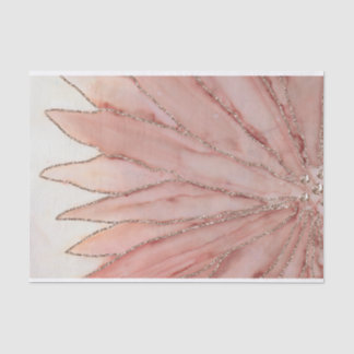  in roze tissuepapier