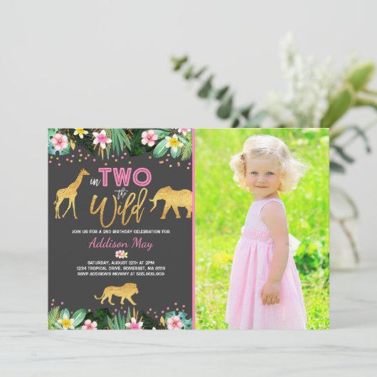 In twee delen van het Oerwoud van de uitnodiging t (Staand voorkant)