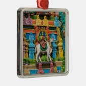 INDIA, Tamil Nadu, Chennai: Kapaleeshwarar Metalen Ornament (Rechts)