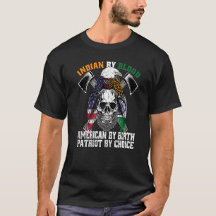 Indiaan door bloedAmerikaan door geboortecatroon d T-shirt