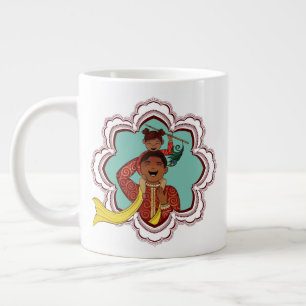 Indian Dad carrying his daughter on his shoulders Extra Grote Beker