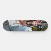 Indiase vrouw skateboard (Horizontaal)