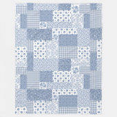 Indigo Blue, White Faux Patchwork Fleece Blanket (Voorkant)