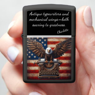 Industriële adelaar met schrijfmachine en vleugels