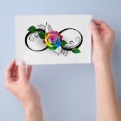 Infiniteitssymbool met regenboogRoos Flyer (Hand)