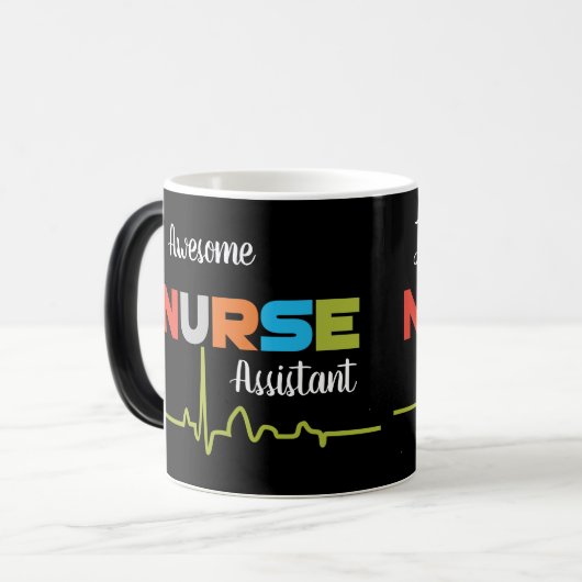 Infirmière Adjoint Awesome Fun Lettres Mug Noir (Devant gauche)