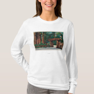 Ingang naar Big Trees Park, Santa Cruz County T-shirt