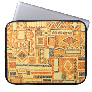 Ingeborduurd naadloos patchwork-patroon. Bohemian  Laptop Sleeve