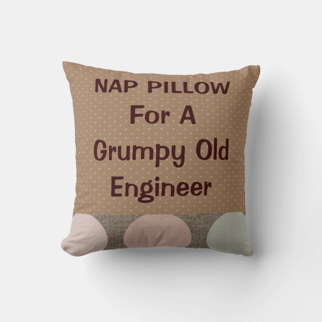 Ingenieur in ruste "Nap Pillow" Kussen (Voorkant)