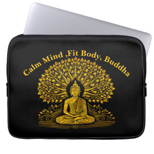 Ingewikkelde gouden Boeddha omringd door weelderig Laptop Sleeve