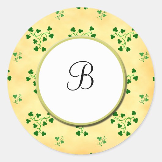 Initiaal Green Shamrocks Circle Sticker (Voorkant)