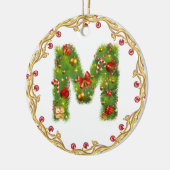 initiaal M monogrammed kerstversiering - cirkel Keramisch Ornament (Links)