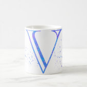 initial V mug (Centre)