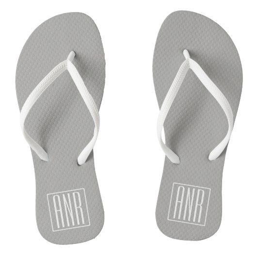 Initialen Monogram | Wit op lichtgrijs Teenslippers (Voetbed)