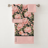 Initiales de monogramme Rose pêche Fleurs de douch (En situation)