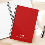 Initiales et nom du monogramme professionnel simpl<br><div class="desc">Simple et élégant, ce design de planificateur professionnel en rouge vif avec du texte beige ivoire a une typographie moderne qui explique vos initiales monogrammes en face inférieure de type coque sur le devant de la couverture. En dessous de votre monogramme est votre nom dans tous les casquettes dans une...</div>