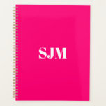 Initiales minimalistes modernes en monogramme rose<br><div class="desc">Mini moderne rose chaud et blanc année personnalisée, monogramme, initiales ou nom élégant simple personnalisé planificateur d'agenda personnalisé. Texte blanc personnalisé sur arrière - plan couleur uni rose chaud.</div>