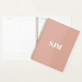 Initiales minimalistes modernes en monogramme rose (Devant avec enveloppe)