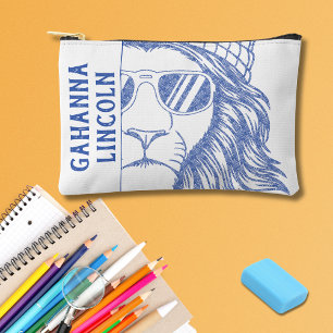 Inked Lion Mascot School Afstuderen Jaar Etui