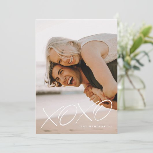 Inked XOXO Overlay Valentijnsdag Kaart - Wit (Staand voorkant)