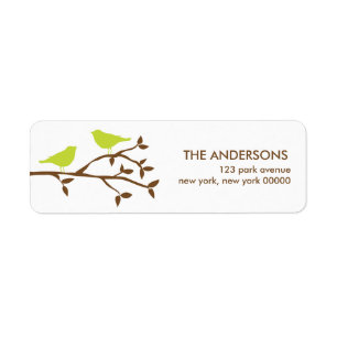 Inséparables épousant des étiquettes de adresse