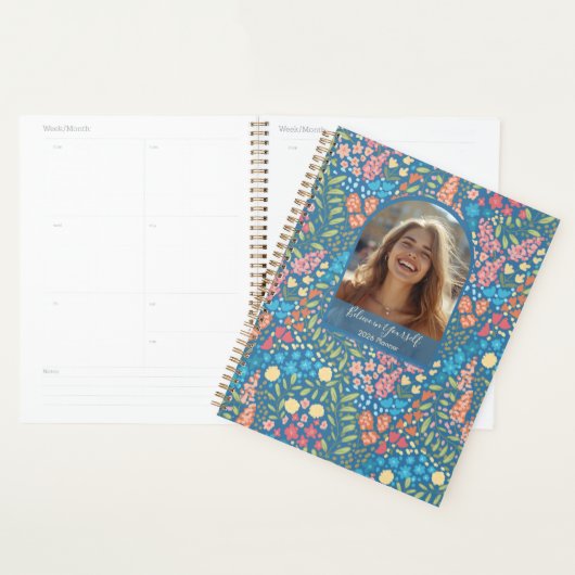 Inspirational Floral Photo Weekly Monthly Planner (Devant avec enveloppe)
