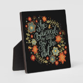 Inspirerend Floral Ze Geloofde Quote Fotoplaat (Voorkant)