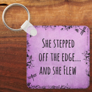 Inspirerend quote: Ze stapte uit Edge & Flew Sleutelhanger