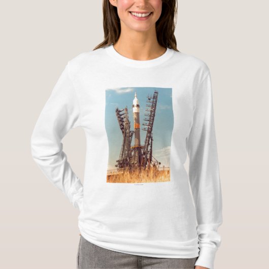 Installatie van Soyuz Spacecraft op Baikonur T-shirt (Voorkant)