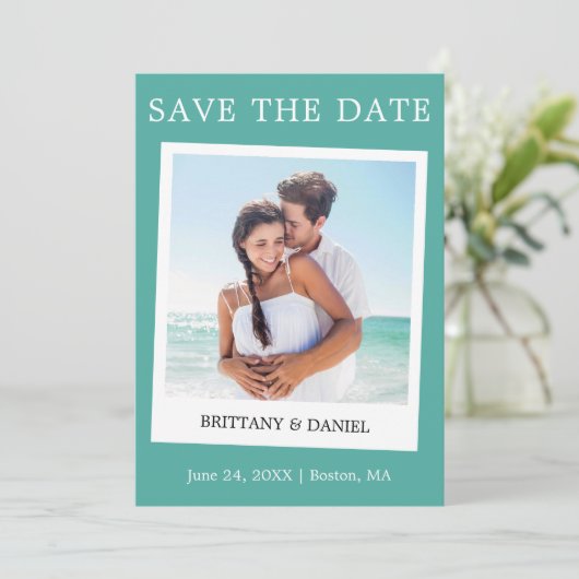 Instant Camera Style Couple Photo Blauwgroen Save The Date (Staand voorkant)