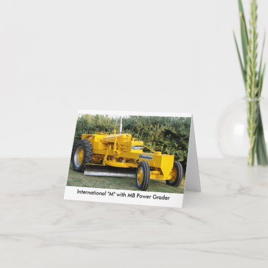 Internationaal "M" met MB de Nivelleermachine van Kaart (Voorkant)