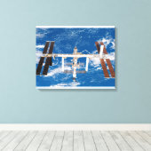 Internationaal ruimtestation 3 canvas afdruk (Insitu (Houten vloer))