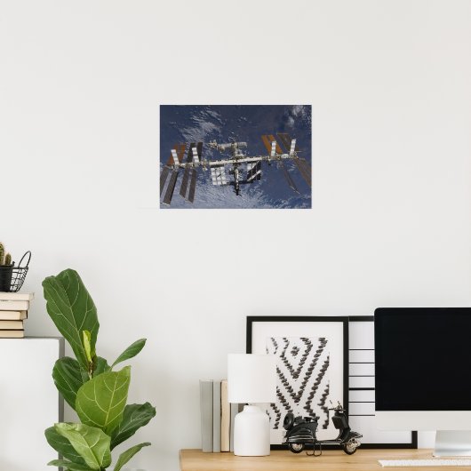 Internationaal ruimtestation in baan om aarde poster (Thuiskantoor)