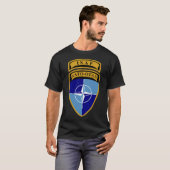 International Security Assistance Force (ISAF) NAT T-shirt (Voorkant volledig)