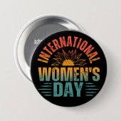 INTERNATIONALE VROUWENDAG RONDE BUTTON 7,6 CM (Voorkant /achterkant)