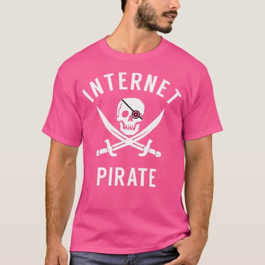 Internet Pirate For Halloween T-shirt (Voorkant)