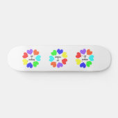 Interraciale liefdesregenboogkunst Skateboard (Horizontaal)