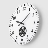 Intersecting hawk feathers in a circle Clocks Grote Klok (Hoek)