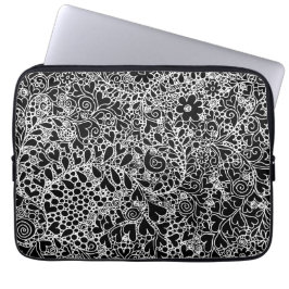 Intricate Hand-Drawn Floral Lace Pattern  Laptop Sleeve