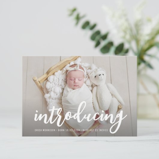 INTRODUCTION | faire-part de naissance de script g (Debout devant)