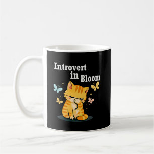 Introvert in Bloom Schattige Kat - Esthetische Int Koffiemok