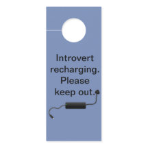 Introvert oplaadtijd