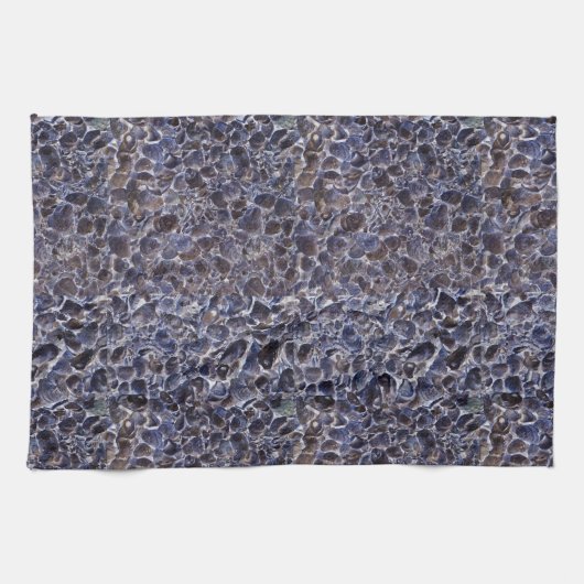 Inverted Oyster Shells Abstract Theedoek (Horizontaal)