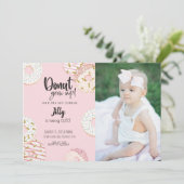 Invitation (Debout devant)