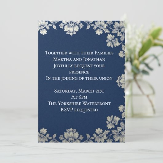 Invitation (Debout devant)