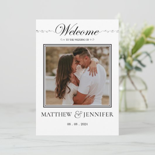 Invitation (Debout devant)