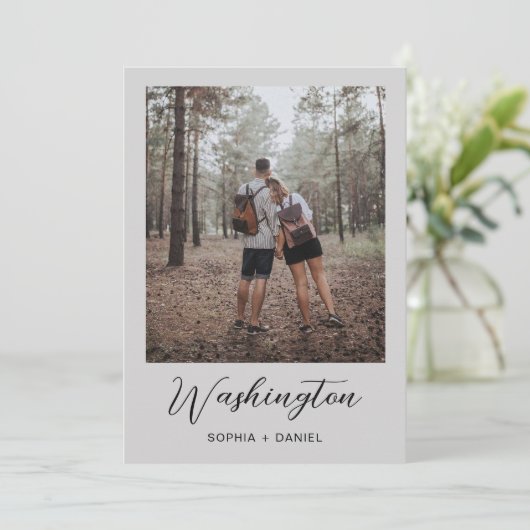 Invitation (Debout devant)