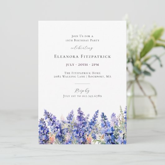 Invitation 19e anniversaire Bleu Larkspur Juillet Fleur de na (Debout devant)