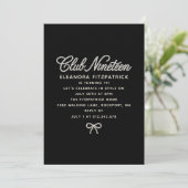 Invitation 19th Birthday Black White Pearl Script Bow (Debout devant)