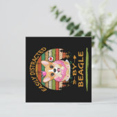 Invitation 1 Easily Distracted By Beagle (Debout devant)